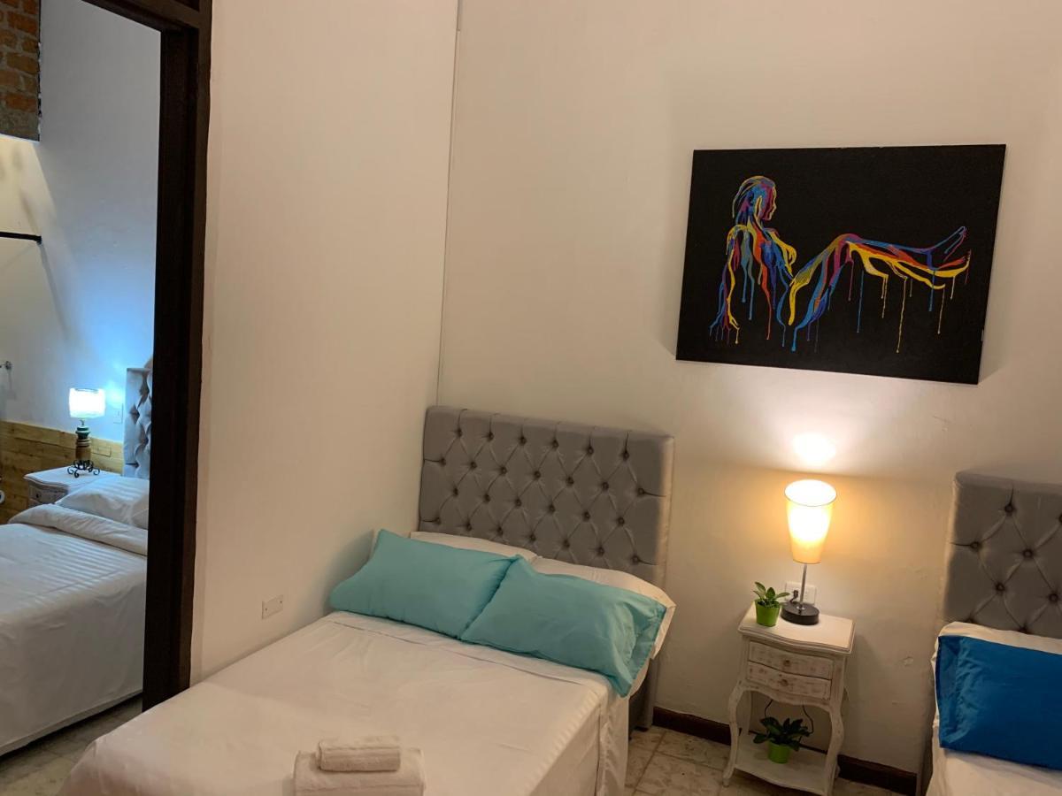 Casa Blanca San Antonio Hostal Boutique Cali Buitenkant foto