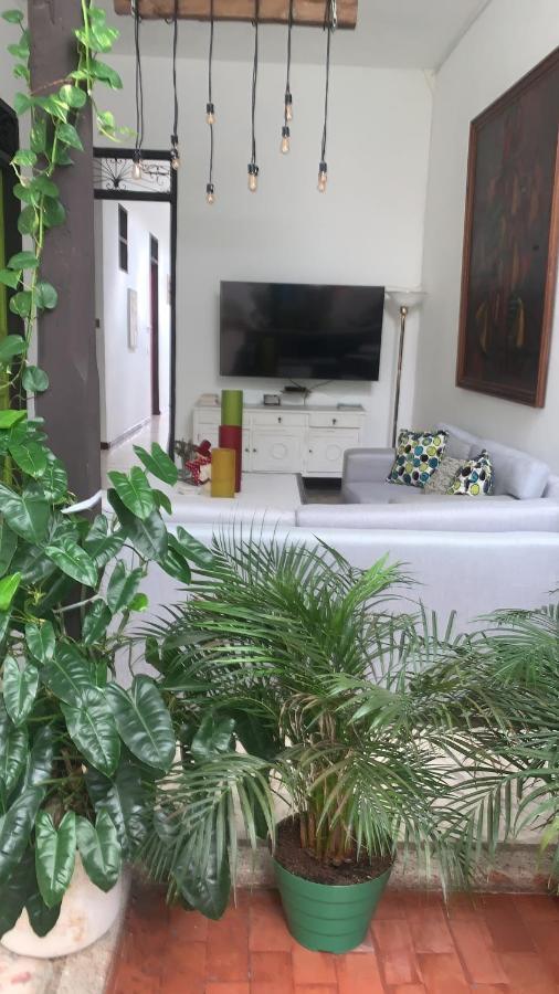 Casa Blanca San Antonio Hostal Boutique Cali Buitenkant foto