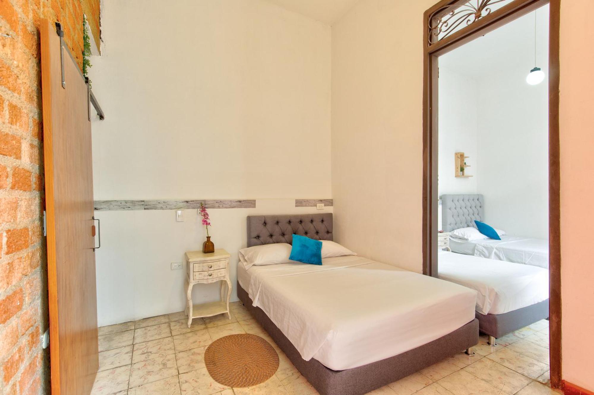 Casa Blanca San Antonio Hostal Boutique Cali Buitenkant foto