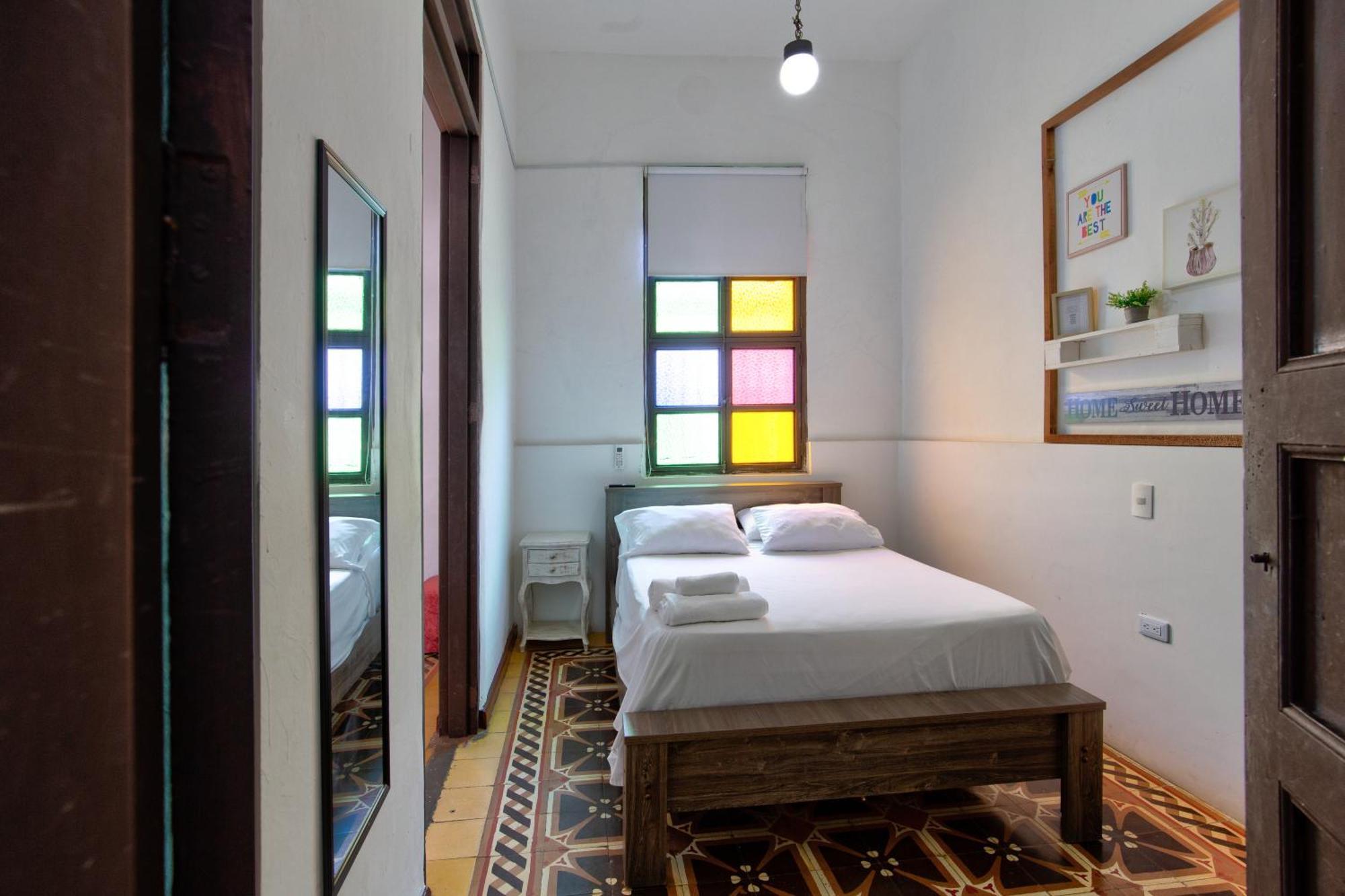 Casa Blanca San Antonio Hostal Boutique Cali Buitenkant foto
